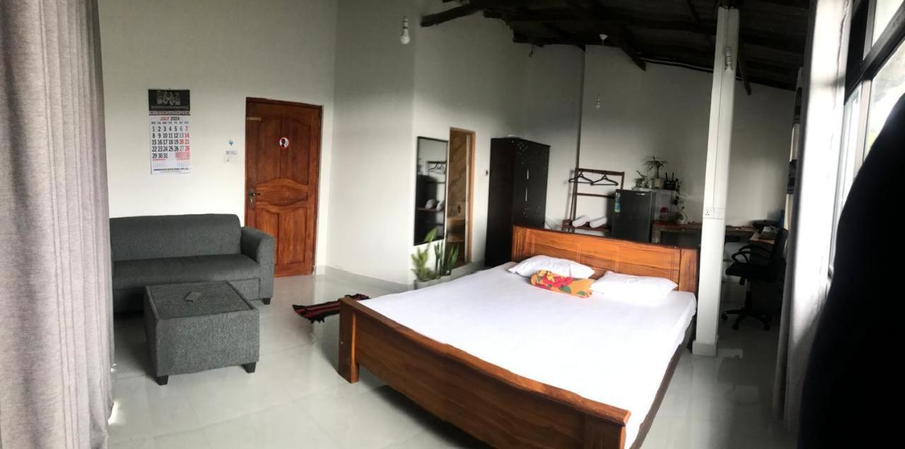 S V Homestay Kandy Extérieur photo